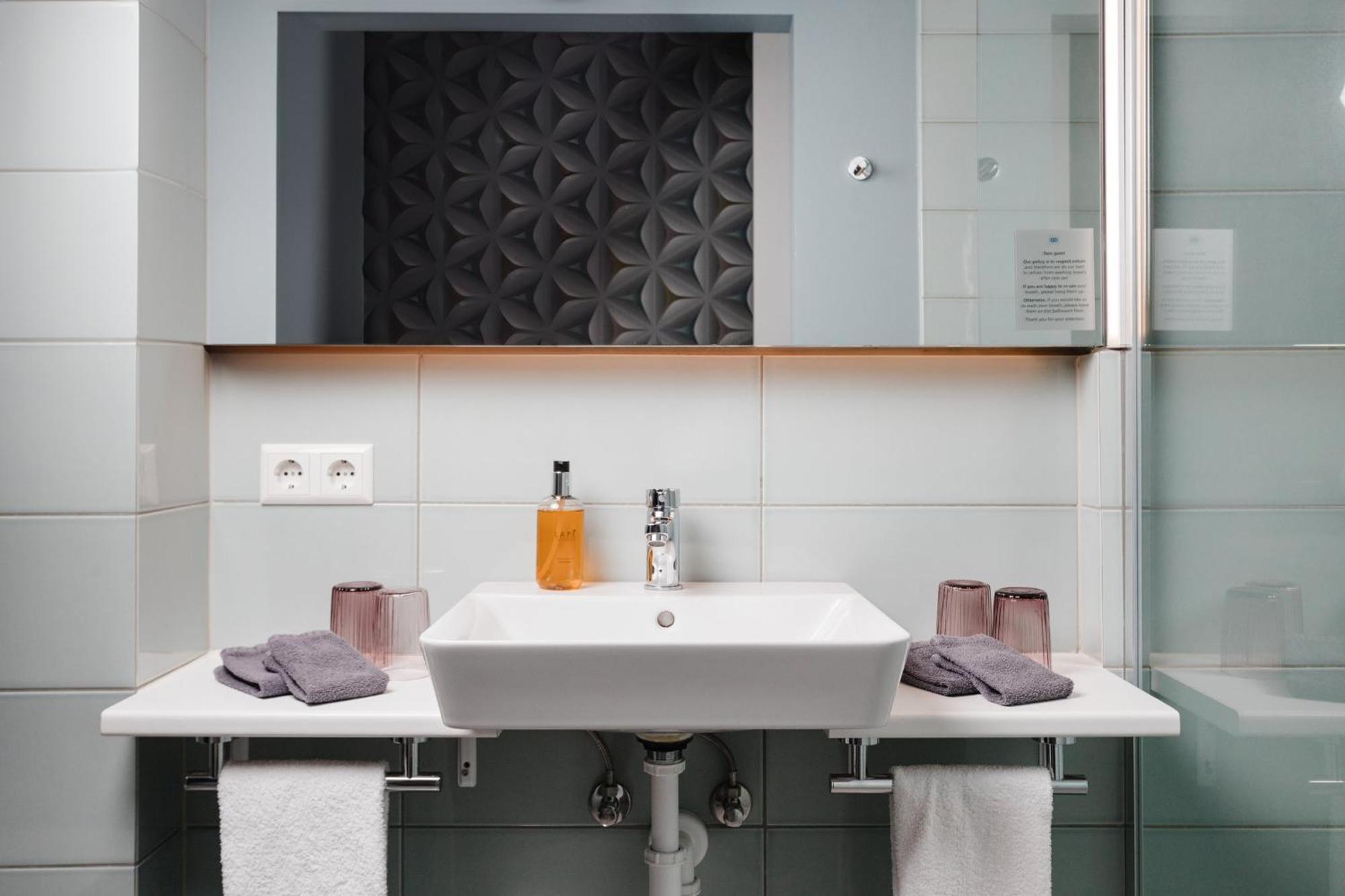 Oddsson Midtown Hotel Reykjavik Ngoại thất bức ảnh